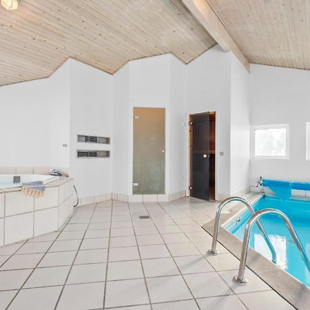 Lovely Home In Blavand With Sauna Exterior photo